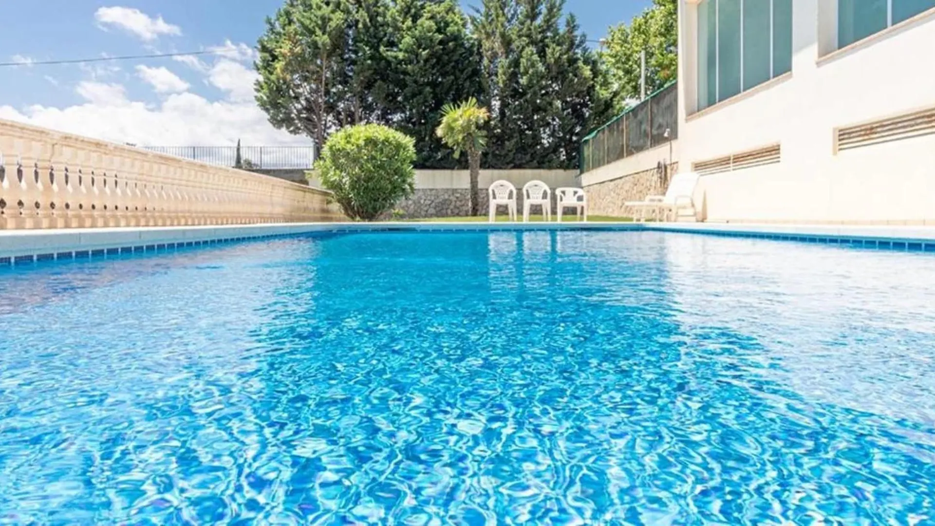 224-Apartamento Con Vistas A Canal Y Piscina Empuriabrava Apartment